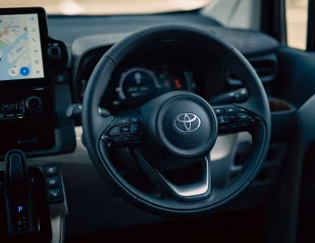 Interior Toyota Sienta Hybrid Z 7-seater [Japan] (6AA-MXPL10G) '08.2022–04.2024