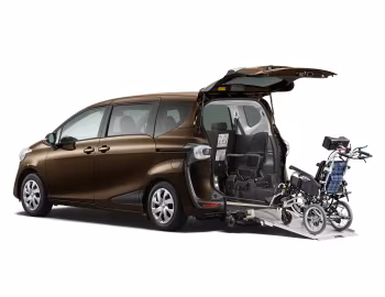 Toyota Sienta Handicap-Umbau (NCP81G) '2015–18