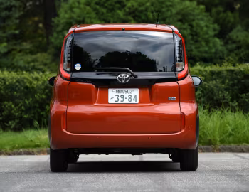Toyota Sienta Hybrid Z 7-seater [Japan] (6AA-MXPL10G) '08.2022–04.2024