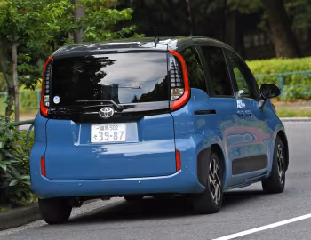 Toyota Sienta Z 5-seater [Japan] (5BA-MXPC10G) '08.2022–04.2024