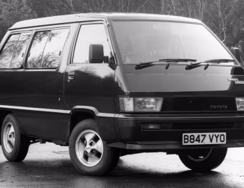Toyota Model-F Wagon [UK-spec] (R20/R30) '11.1982–08.1988