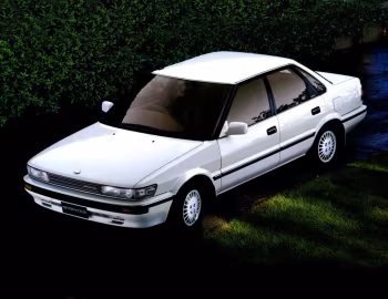 Toyota Sprinter 1500 SE Saloon [Japan] (E-AE91) '05.1987–05.1989