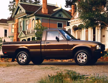 1983 Toyota SR5 Sport Truck 2WD (RN34) '1982–83
