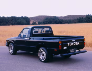 1983 Toyota SR5 Sport Truck 2WD (RN34) '1982–83