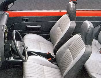Interior Toyota Starlet 1.3XLi [EU-spec] (P80) '1990–96