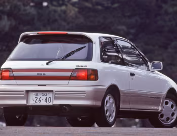 Toyota Starlet Gi [Japan] (E-EP82) '12.1989–12.1991