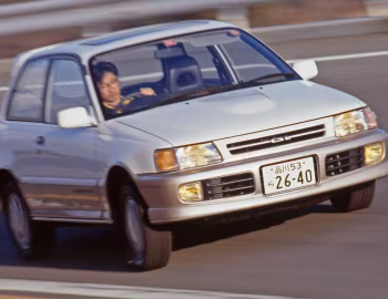 Toyota Starlet Gi [Japan] (E-EP82) '12.1989–12.1991