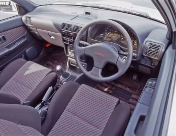 Panel frontal Toyota Starlet Gi [Japan] (E-EP82) '12.1989–12.1991