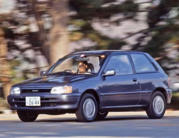 Toyota Starlet S [Japan] (E-EP82) '12.1989–12.1991