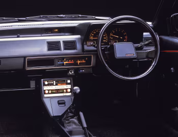 Panel frontal Toyota Starlet Si Limited (EP71) '10.1984–01.1987