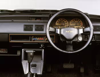 Panel frontal Toyota Starlet Turbo-S (EP71) '1986–88
