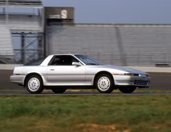1989–90 Toyota Supra [North America] (MA70) '1988–90