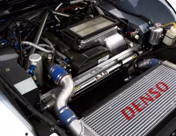 Bajo el capó Toyota Supra GT500 (JZA80) '1995–2004