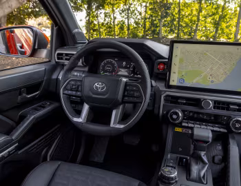 Interior 2024–pr. Toyota Tacoma i-Force Max TRD Off-road Double Cab '2024–pr.