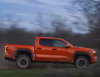2024–pr. Toyota Tacoma i-Force Max TRD Off-road Double Cab '2024–pr.