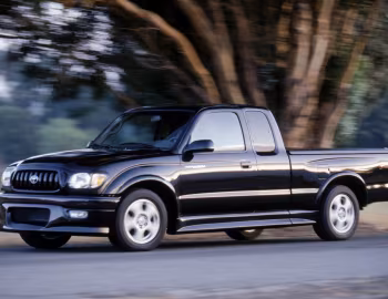 2002–04 Toyota Tacoma S-Runner V6 '2001–04
