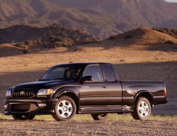 2002–04 Toyota Tacoma S-Runner V6 '2001–04