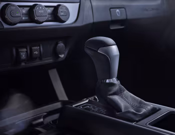 Interior 2023 Toyota Tacoma SR5 "Chrome Package" Double Cab '2022–23