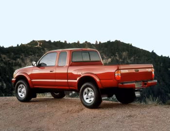 2002–04 Toyota Tacoma SR5 V6 4WD Xtracab '2001–04