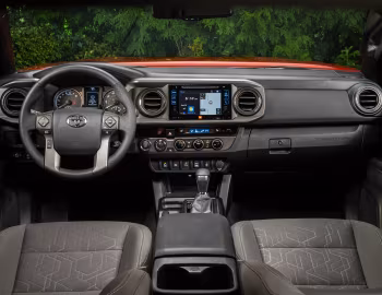 Panel frontal 2016–19 Toyota Tacoma TRD Sport Double Cab [North America] '2015–19
