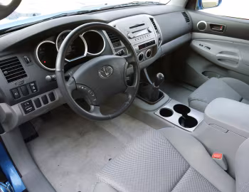Interior 2006–12 Toyota Tacoma X-Runner Access Cab [North America] '2005–12