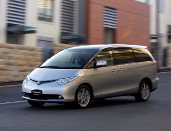 Toyota Tarago '2006–09