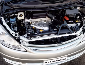 Bajo el capó Toyota Tarago '2000–03