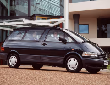 Toyota Tarago '1994–2000