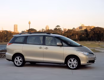 Toyota Tarago '2006–09