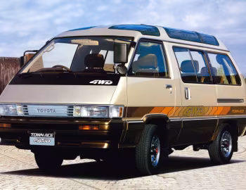 Toyota TownAce Wagon '08.1985–08.1988