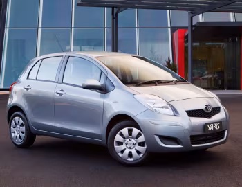 Toyota Yaris YRS 5-door [Australia] (XP90) '2009–11