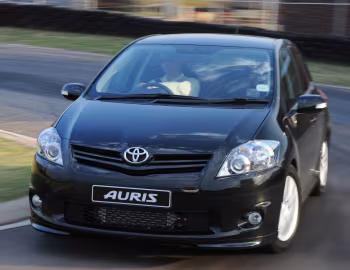 TRD Toyota Auris 5-door [South Africa] '11.2011–12