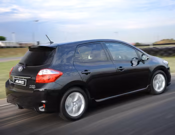 TRD Toyota Auris 5-door [South Africa] '11.2011–12