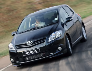 TRD Toyota Auris 5-door [South Africa] '11.2011–12