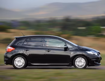 TRD Toyota Auris 5-door [South Africa] '11.2011–12