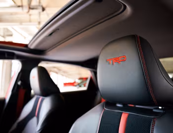 Interior 2020–21 Toyota Avalon TRD [North America] '2019–21