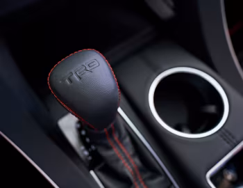 Interior 2020–21 Toyota Avalon TRD [North America] '2019–21