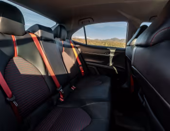Інтер'єр 2020–24 Toyota Camry TRD [North America] '2019–24