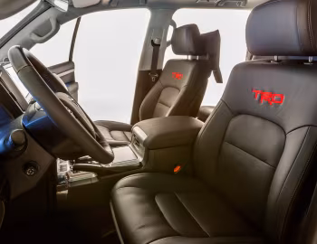 Interior TRD Toyota Land Cruiser SEMA Edition (URJ200) '11.2015