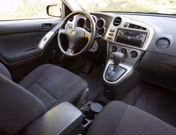 Інтер'єр 2005–07 Toyota Matrix TRD [North America] '2004–07