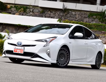 TRD Toyota Prius '2015–18