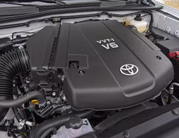 Під капотом 2013–15 TRD Toyota Tacoma Access Cab '2012–15