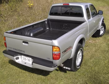 2002–04 TRD Toyota Tacoma PreRunner Xtracab Off-Road Edition '2001–04