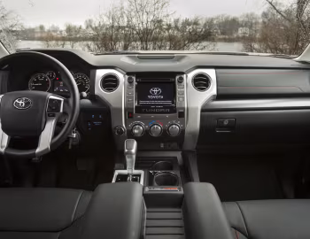 Panel frontal 2015–18 Toyota Tundra TRD Pro Double Cab [North America] '2014–18