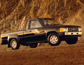 1985–86 Toyota Truck Xtracab 2WD '1984–86