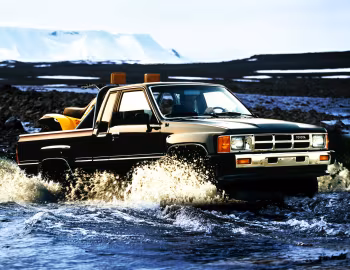 1985–86 Toyota Truck Xtracab 4WD '1984–86