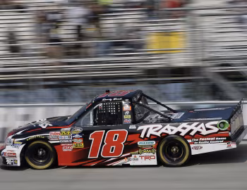 Toyota Tundra NASCAR Camping World Series Truck '2009–pr.
