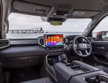 Panel frontal Toyota Tundra Limited CrewMax [Australia] '2024–pr.