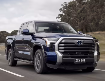 Toyota Tundra Limited CrewMax [Australia] '2024–pr.