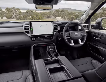 Panel frontal Toyota Tundra Limited CrewMax [Australia] '2024–pr.